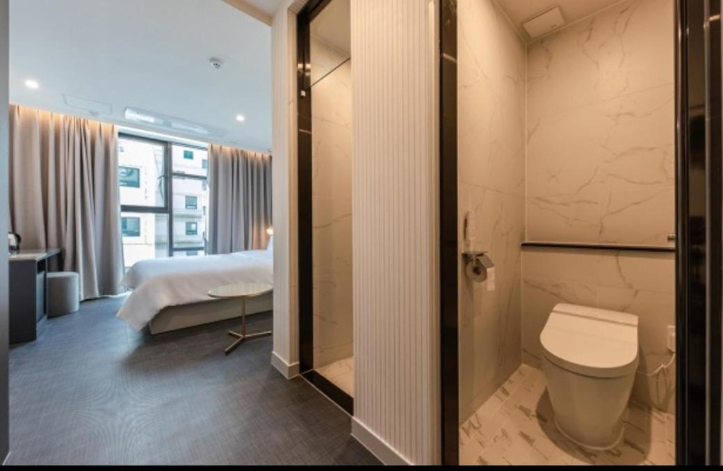 Brown Dot Hotel Deokcheon Busan Exterior foto